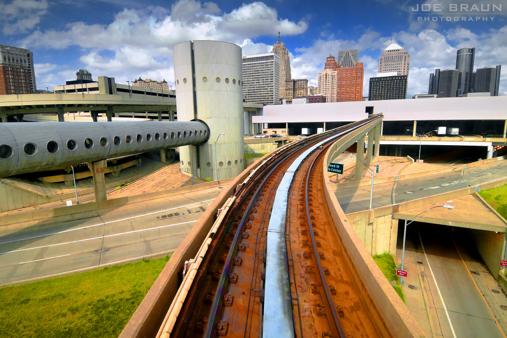 Detroit People Mover -- &copy; 2010 Joe Braun Photography