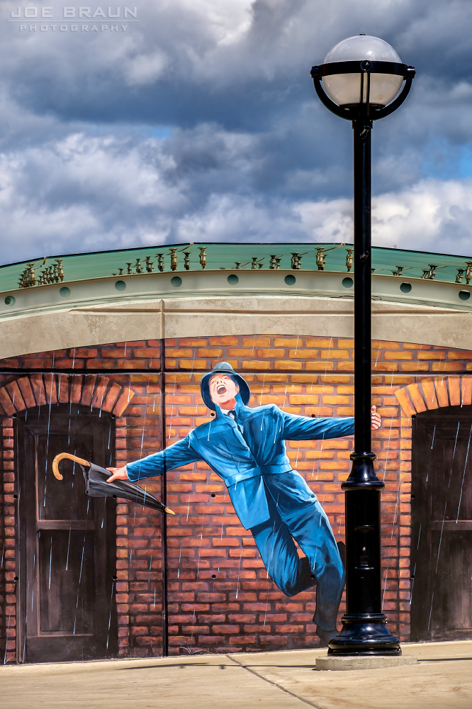 Singing in the Rain (Ann Arbor, Michigan) -- &copy; 2015 Joe Braun Photography