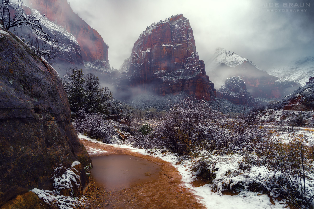 Angels Landing snowstorm hike (Zion National Park) -- © 2024 Joe Braun Photography