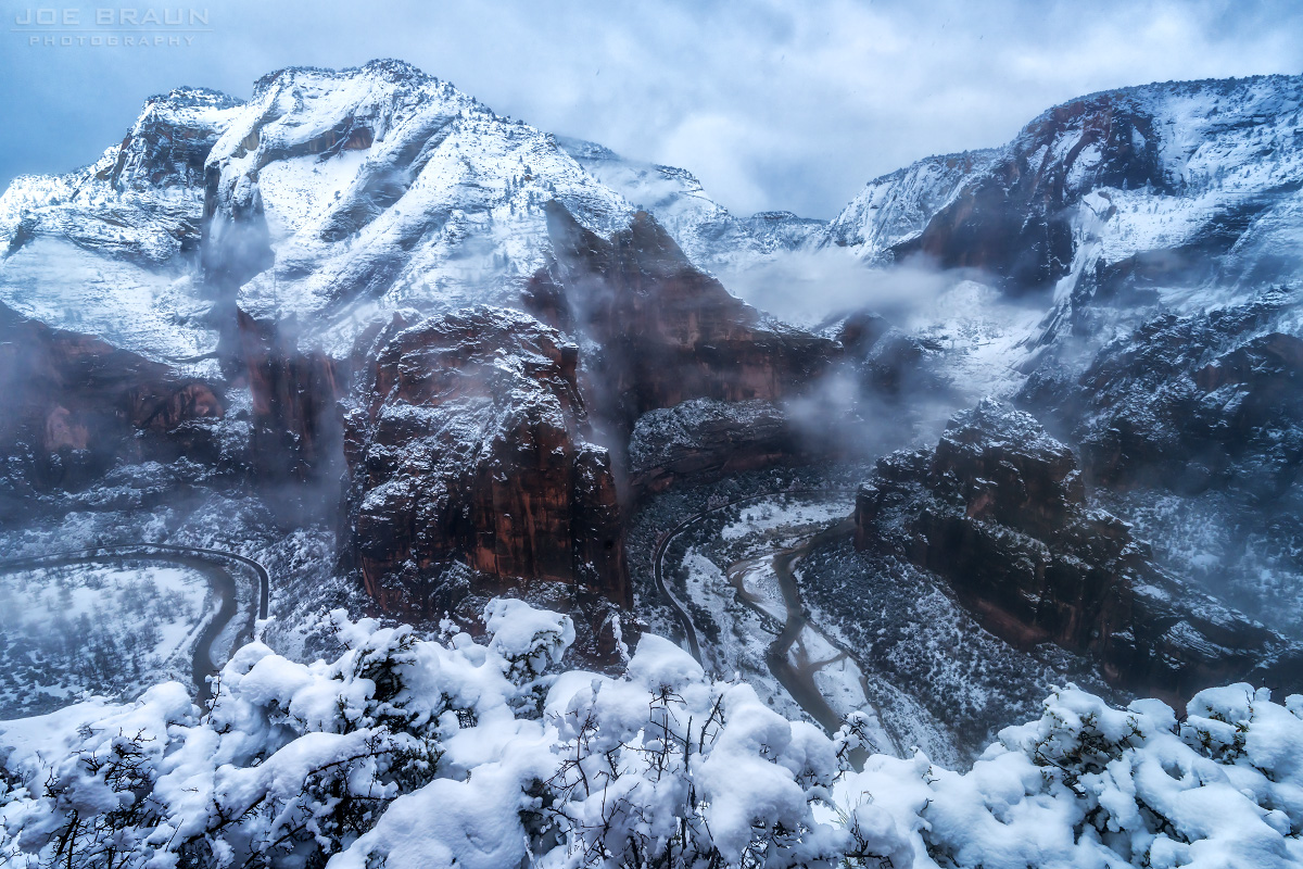 Angels Landing snowstorm hike (Zion National Park) -- &copy; 2024 Joe Braun Photography