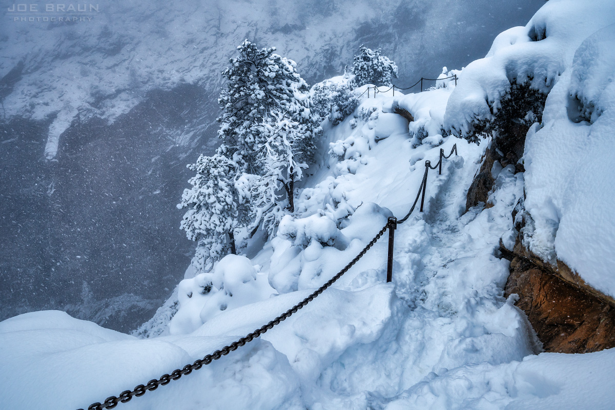 Angels Landing snowstorm hike (Zion National Park) -- &copy; 2024 Joe Braun Photography