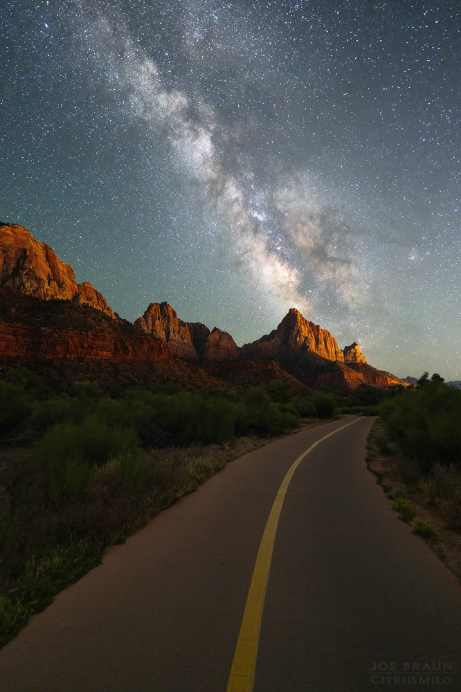 Pa'rus Trail Milky Way (Zion National Park) -- Photo &copy; 2026 Joe Braun Photography